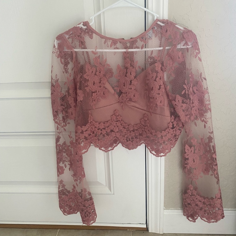 Forever 21 blush crop top